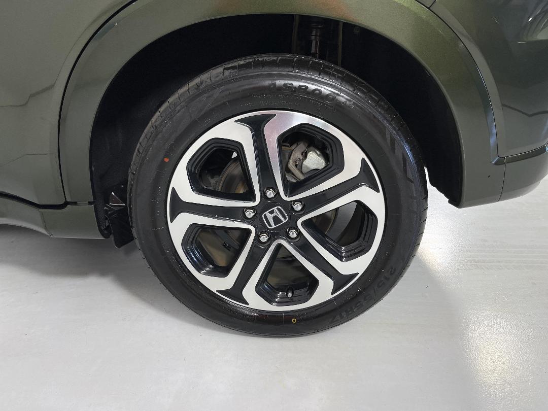 Photo '11' of Honda Vezel