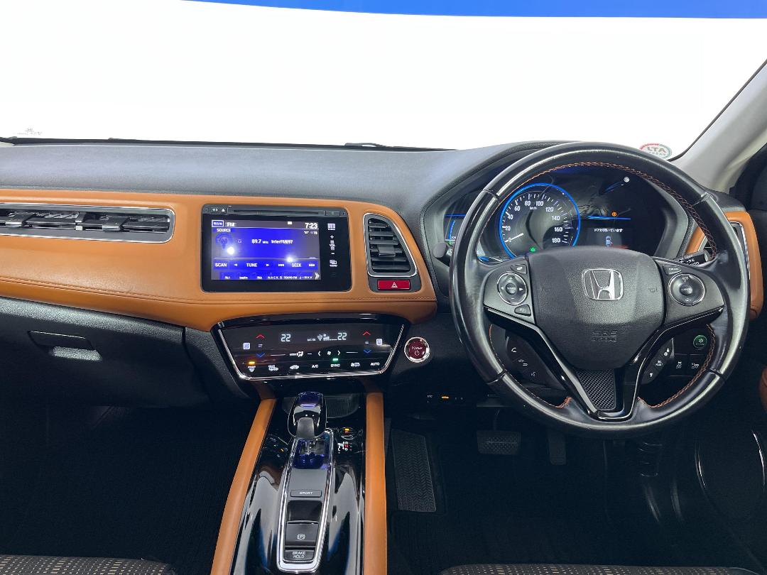 Photo '17' of Honda Vezel