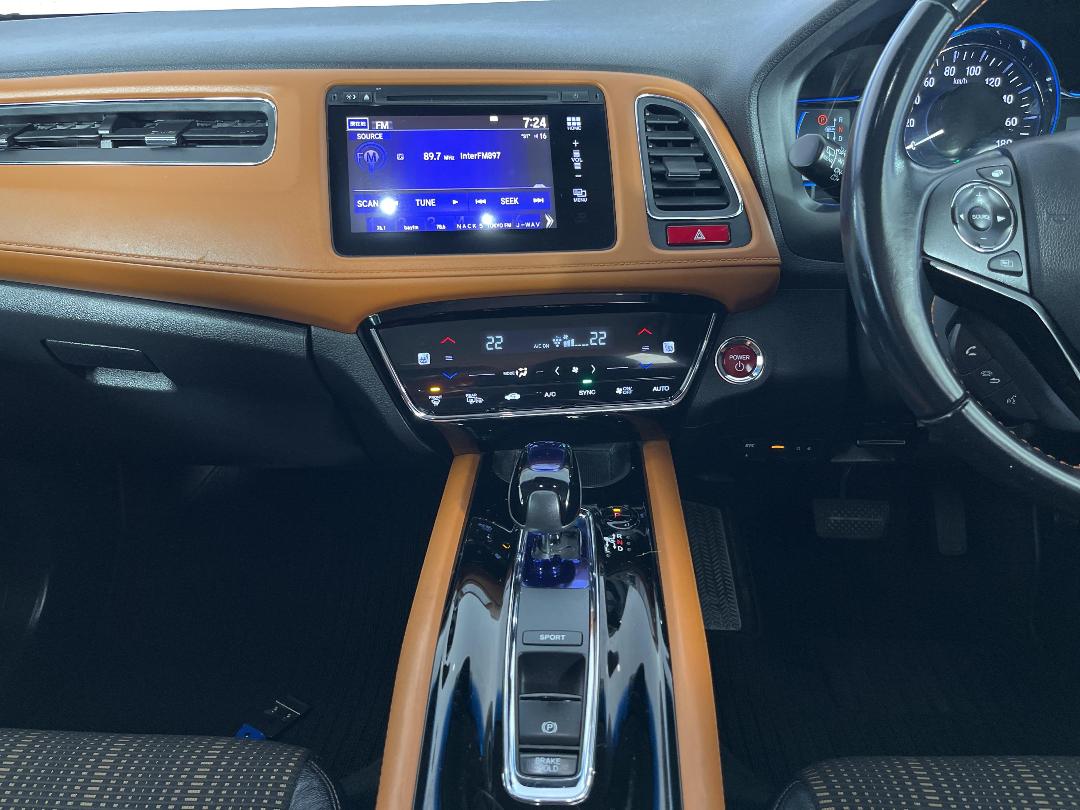 Photo '18' of Honda Vezel