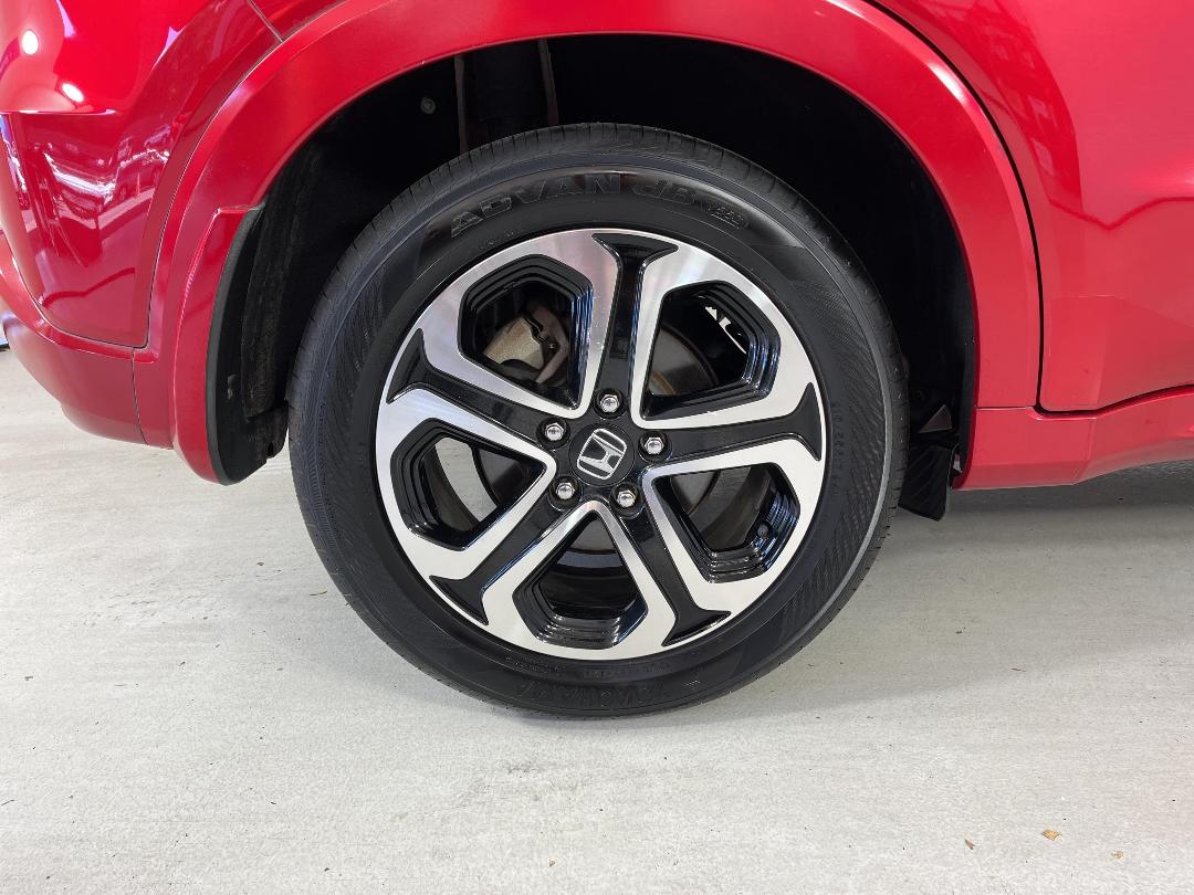 Photo '12' of Honda Vezel