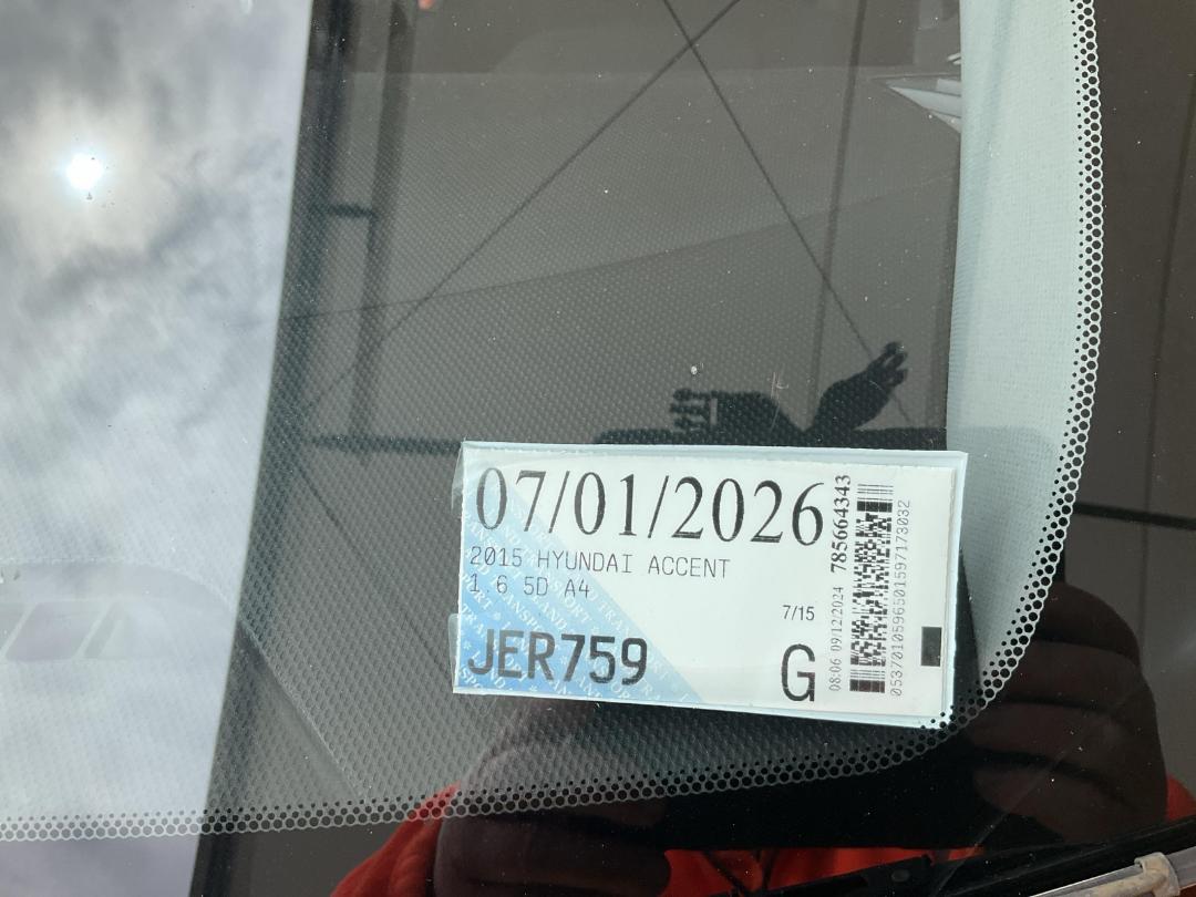 Photo '14' of Hyundai Accent Photo '14' of Hyundai Accent