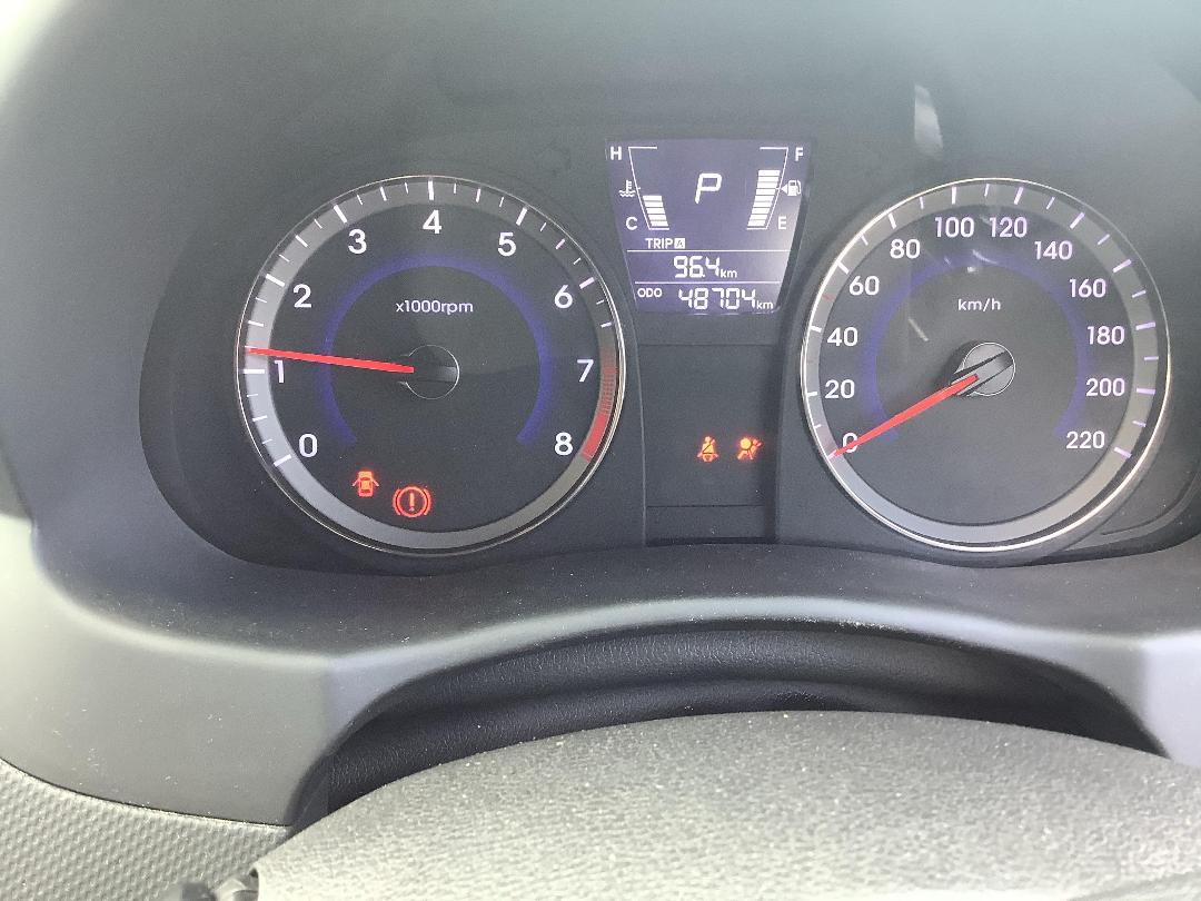 Photo '14' of Hyundai Accent Photo '14' of Hyundai Accent