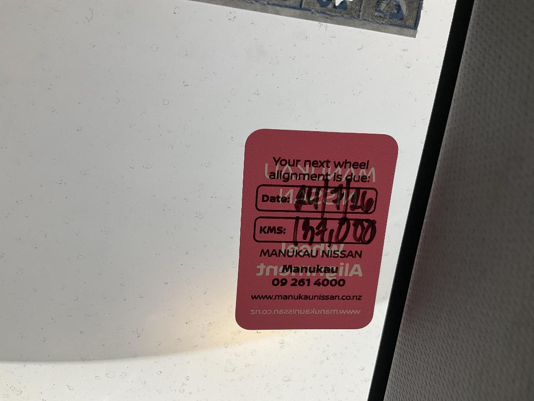 Photo '24' of Hyundai Elantra Photo '24' of Hyundai Elantra