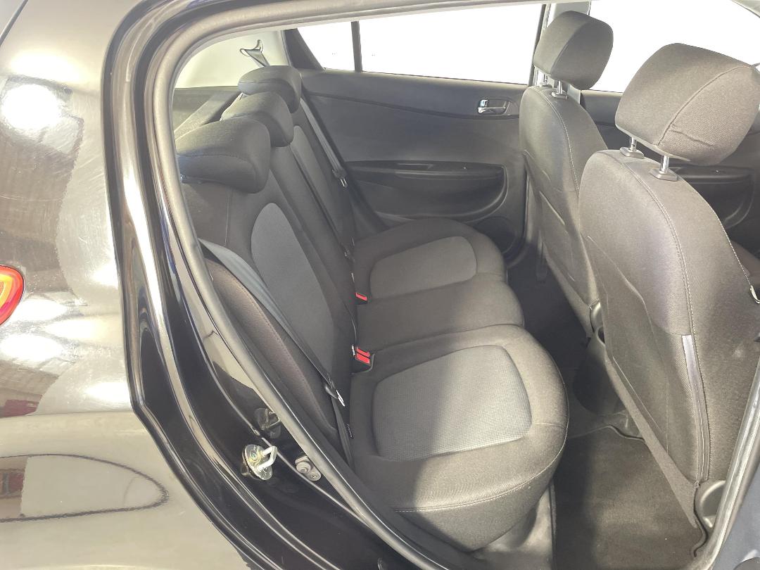 Photo '20' of Hyundai I20 Photo '20' of Hyundai I20