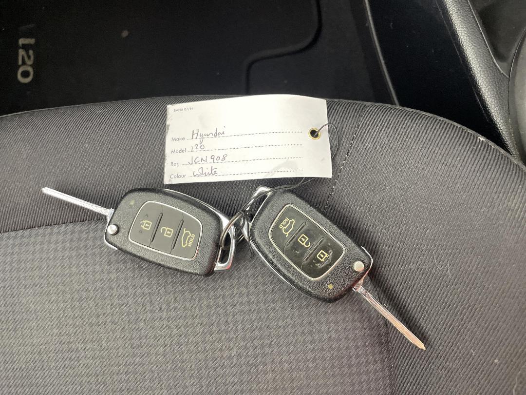 Photo '22' of Hyundai I20