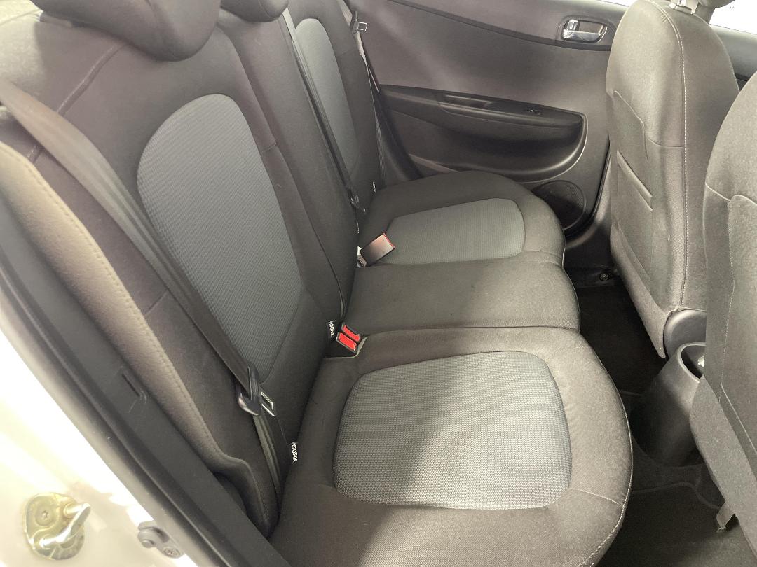 Photo '20' of Hyundai I20