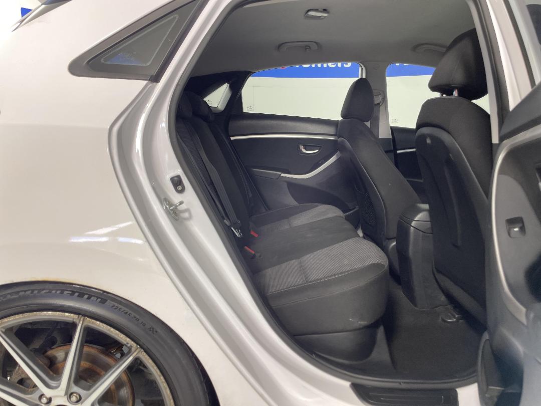 Photo '20' of Hyundai I30