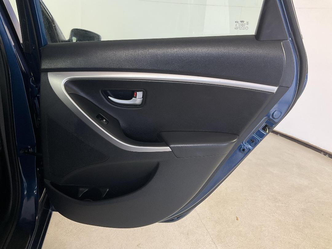 Photo '19' of Hyundai I30