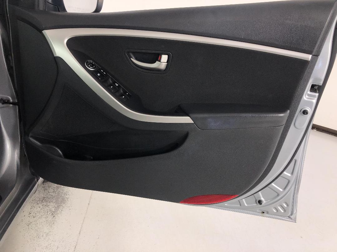 Photo '15' of Hyundai I30