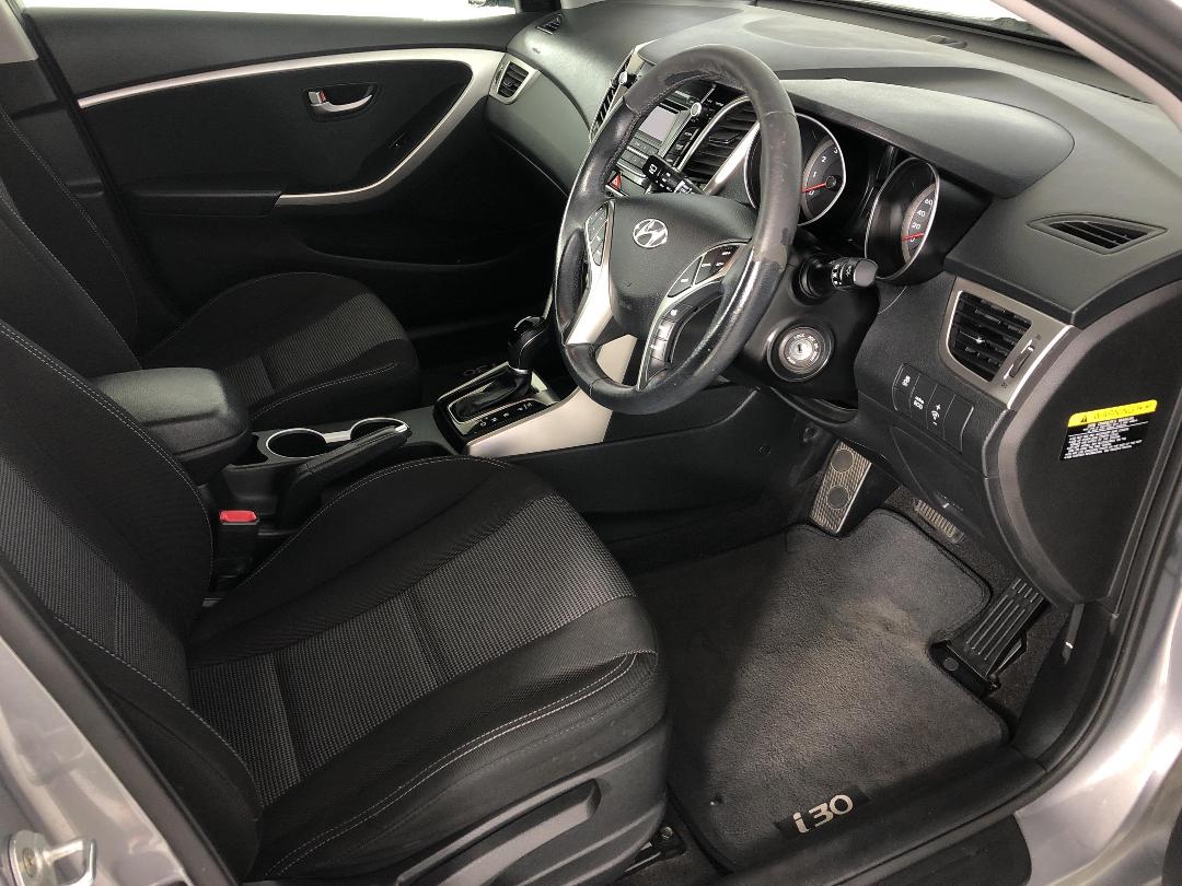 Photo '16' of Hyundai I30