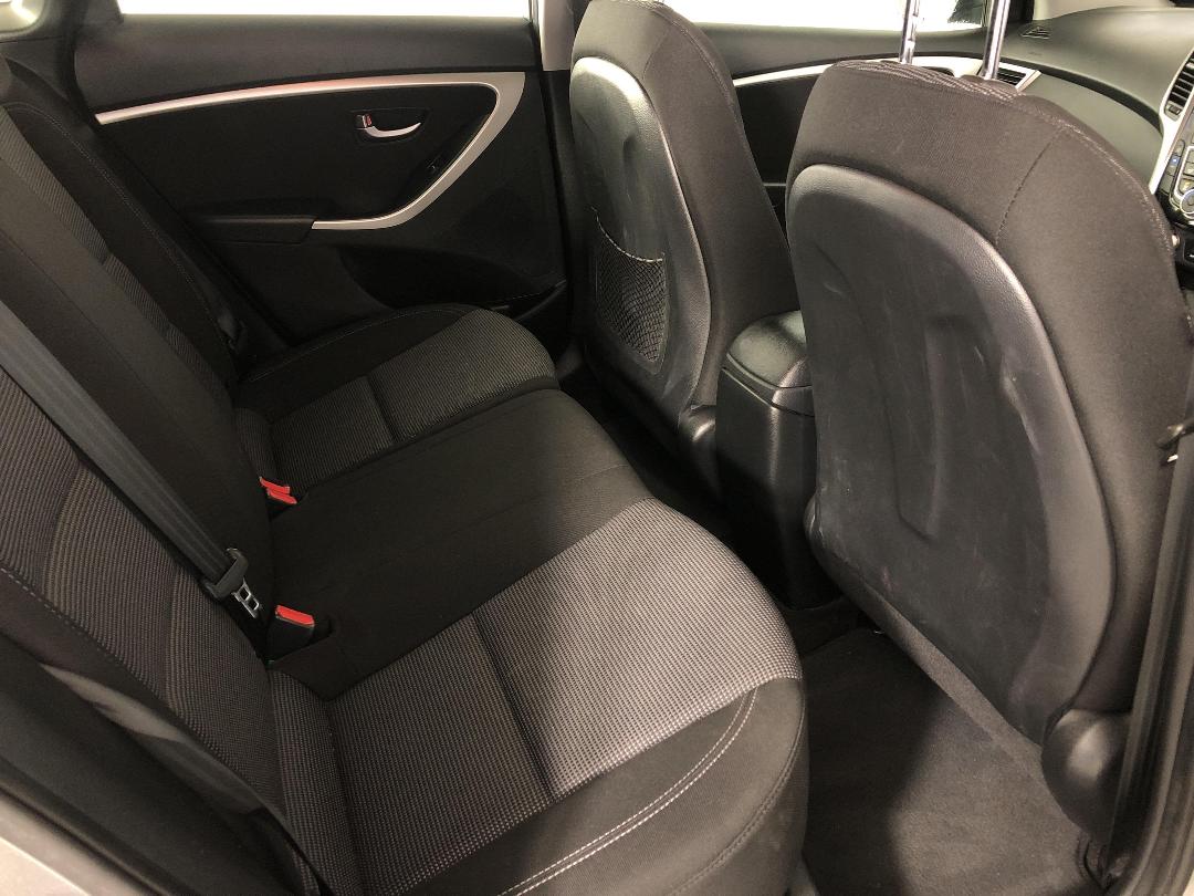 Photo '20' of Hyundai I30