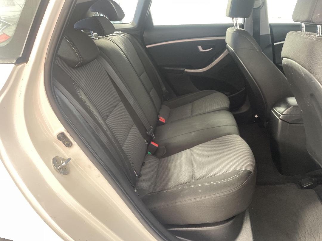 Photo '20' of Hyundai I30