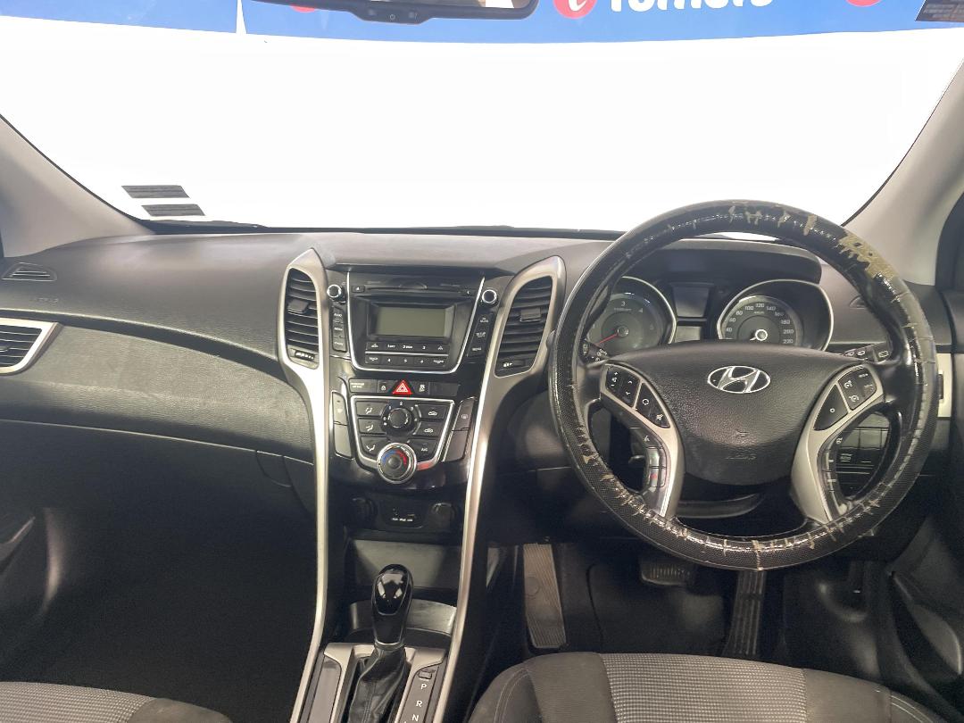 Photo '17' of Hyundai I30