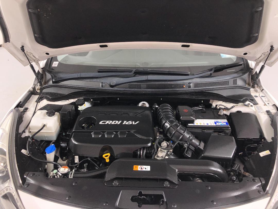 Photo '13' of Hyundai I40 Photo '13' of Hyundai I40