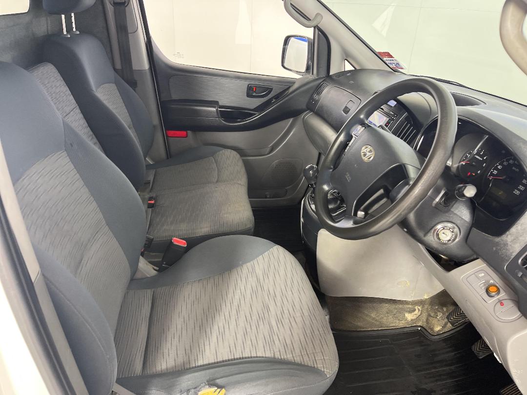 Photo '16' of Hyundai Iload Photo '16' of Hyundai Iload