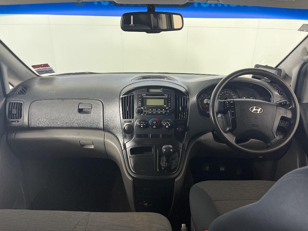 Photo '17' of Hyundai Iload Photo '17' of Hyundai Iload