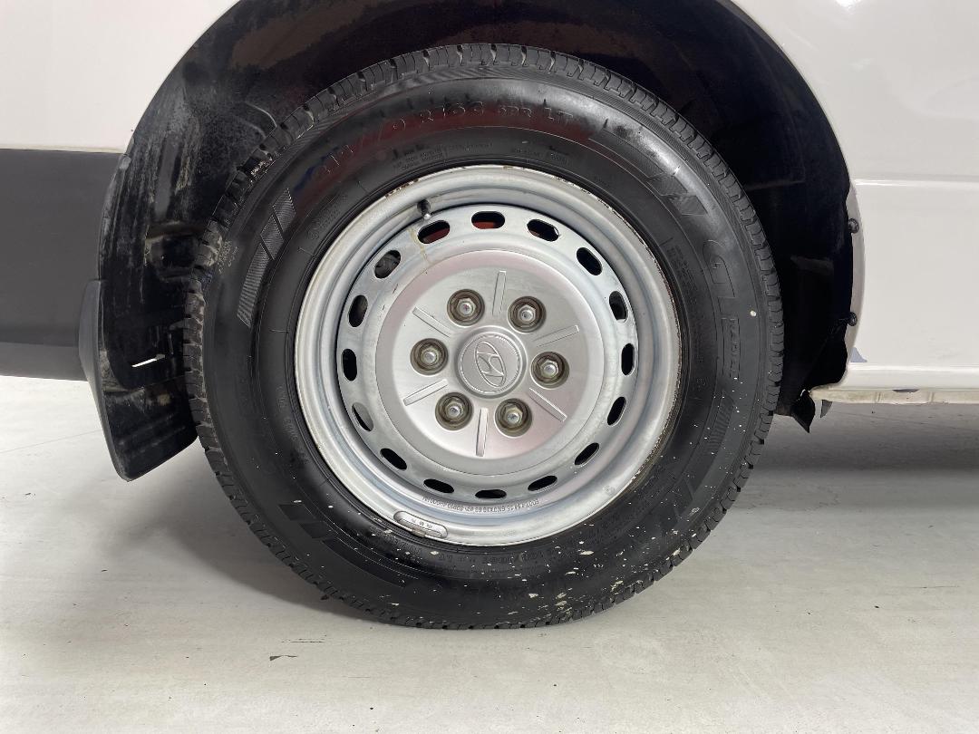 Photo '12' of Hyundai Iload Photo '12' of Hyundai Iload