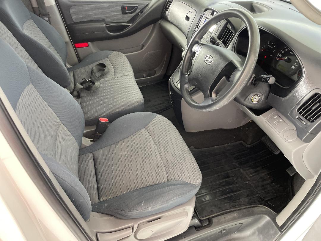 Photo '16' of Hyundai Iload Photo '16' of Hyundai Iload