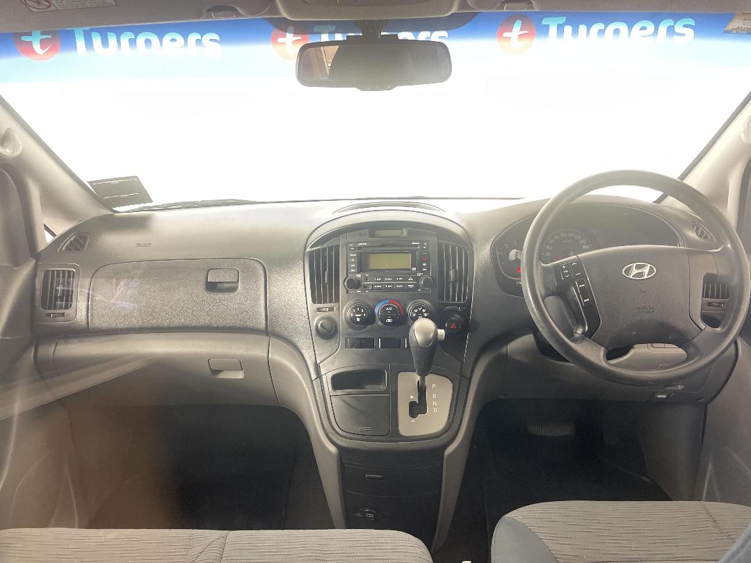 Photo '17' of Hyundai Iload Photo '17' of Hyundai Iload