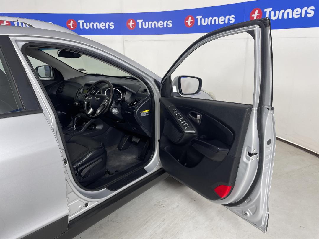 Photo '15' of Hyundai Ix35