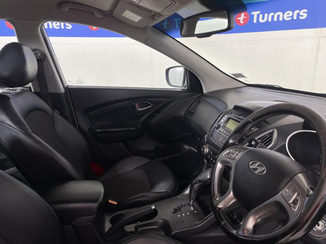 Photo '16' of Hyundai Ix35