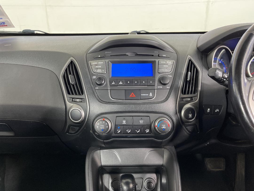 Photo '18' of Hyundai Ix35