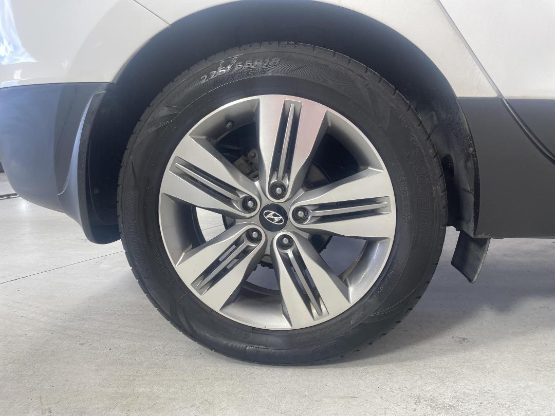 Photo '12' of Hyundai Ix35