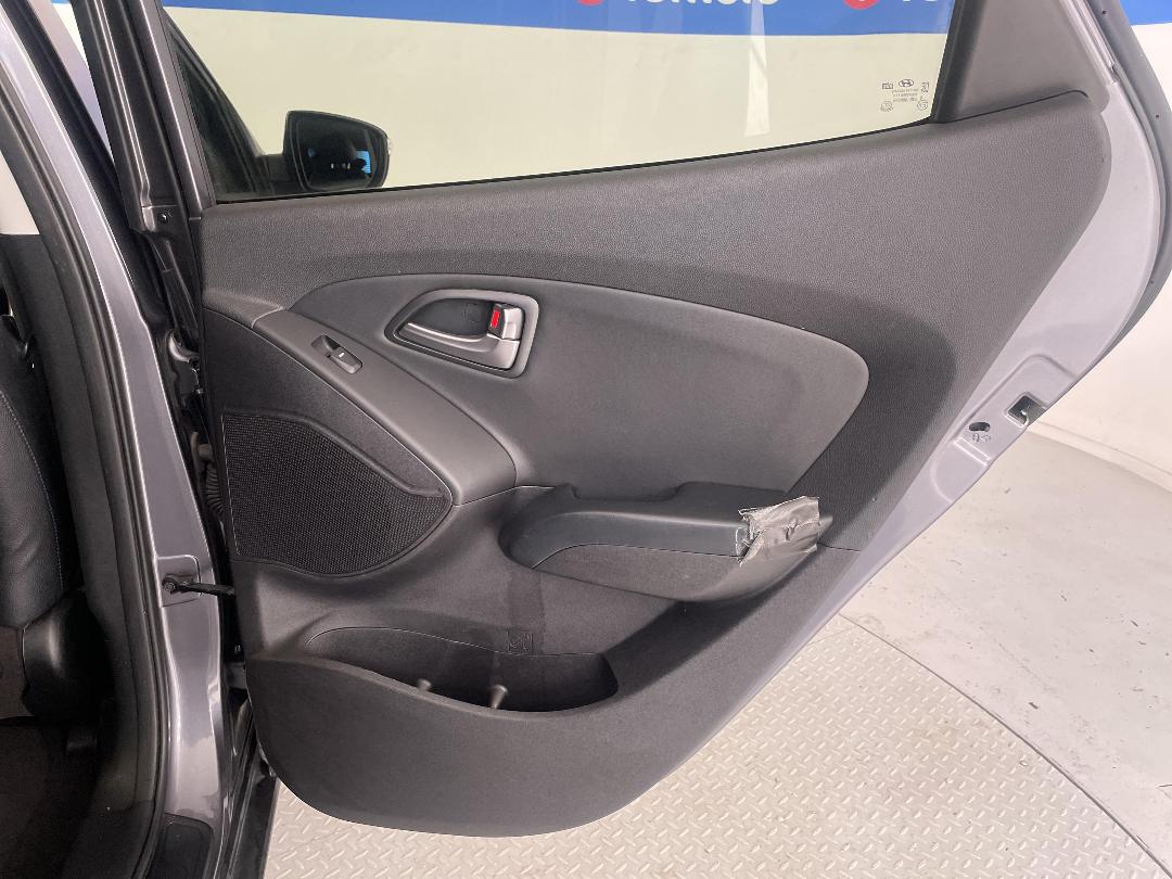 Photo '19' of Hyundai Ix35 Photo '19' of Hyundai Ix35