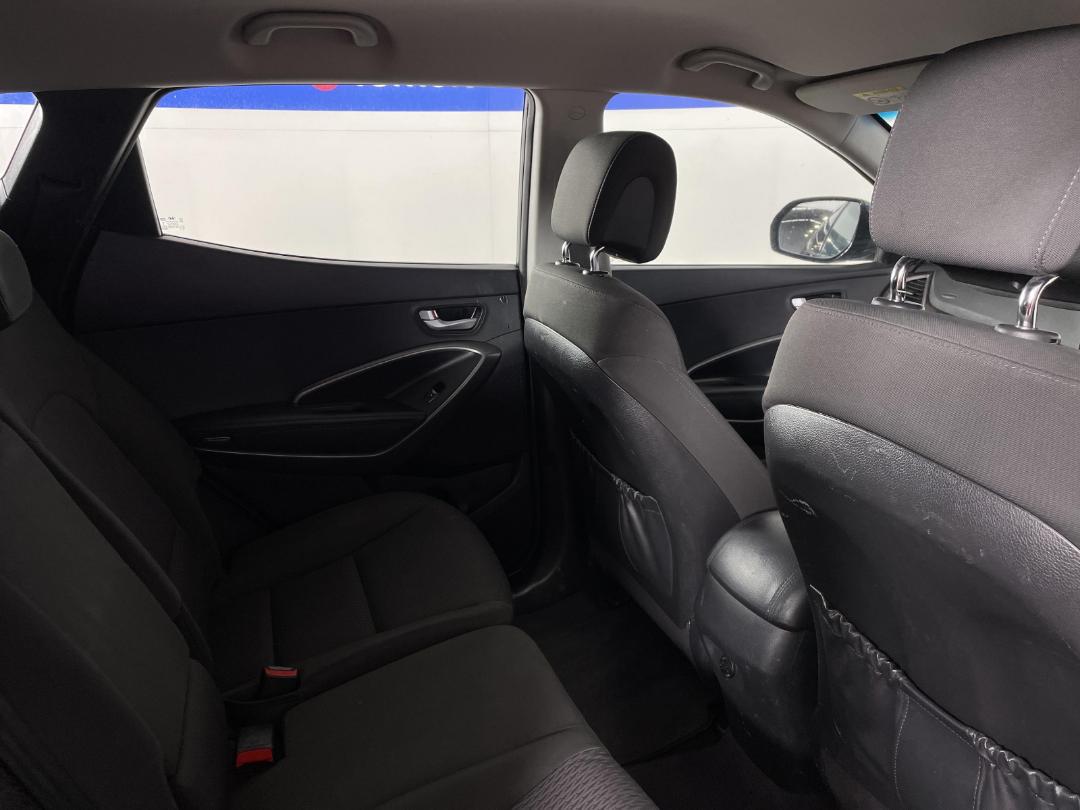 Photo '20' of Hyundai Santa FE