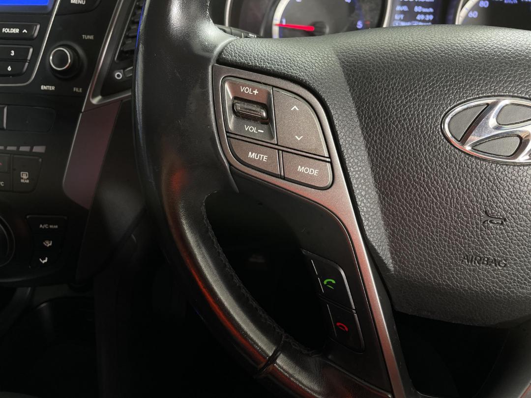 Photo '27' of Hyundai Santa FE