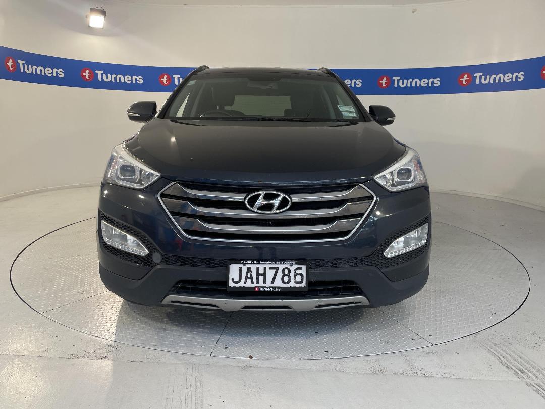 Photo '2' of Hyundai Santa FE Photo '2' of Hyundai Santa FE