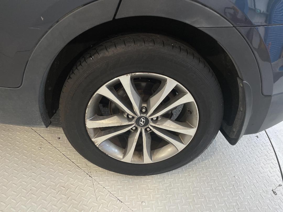 Photo '11' of Hyundai Santa FE Photo '11' of Hyundai Santa FE