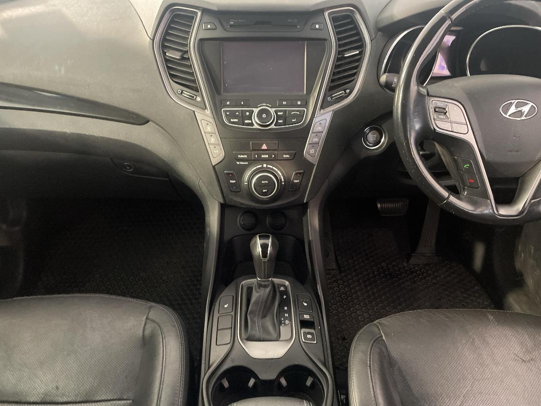 Photo '18' of Hyundai Santa FE Photo '18' of Hyundai Santa FE