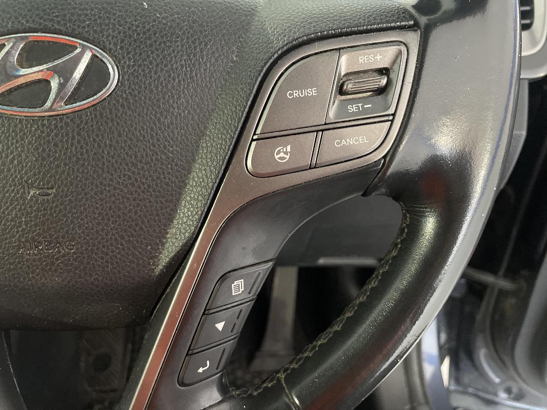 Photo '26' of Hyundai Santa FE Photo '26' of Hyundai Santa FE