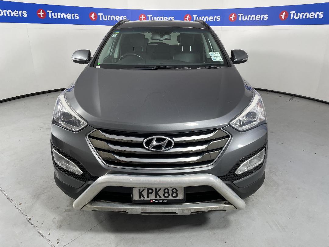 Photo '2' of Hyundai Santa FE Photo '2' of Hyundai Santa FE