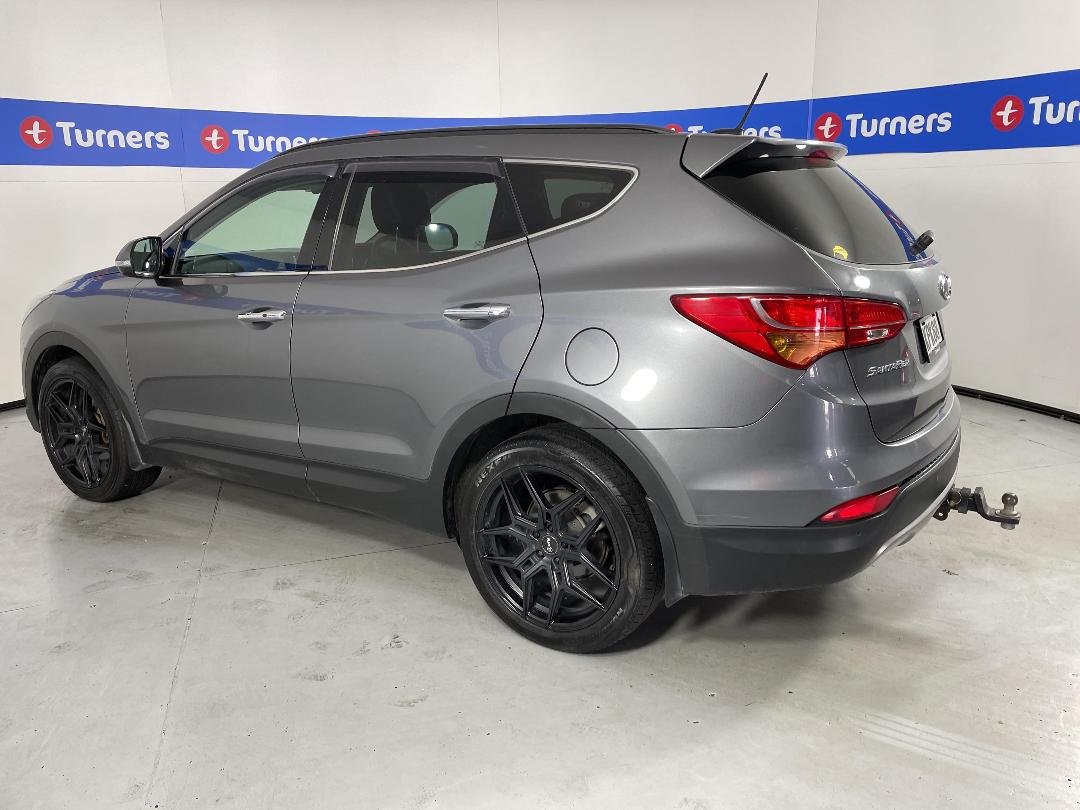 Photo '5' of Hyundai Santa FE Photo '5' of Hyundai Santa FE