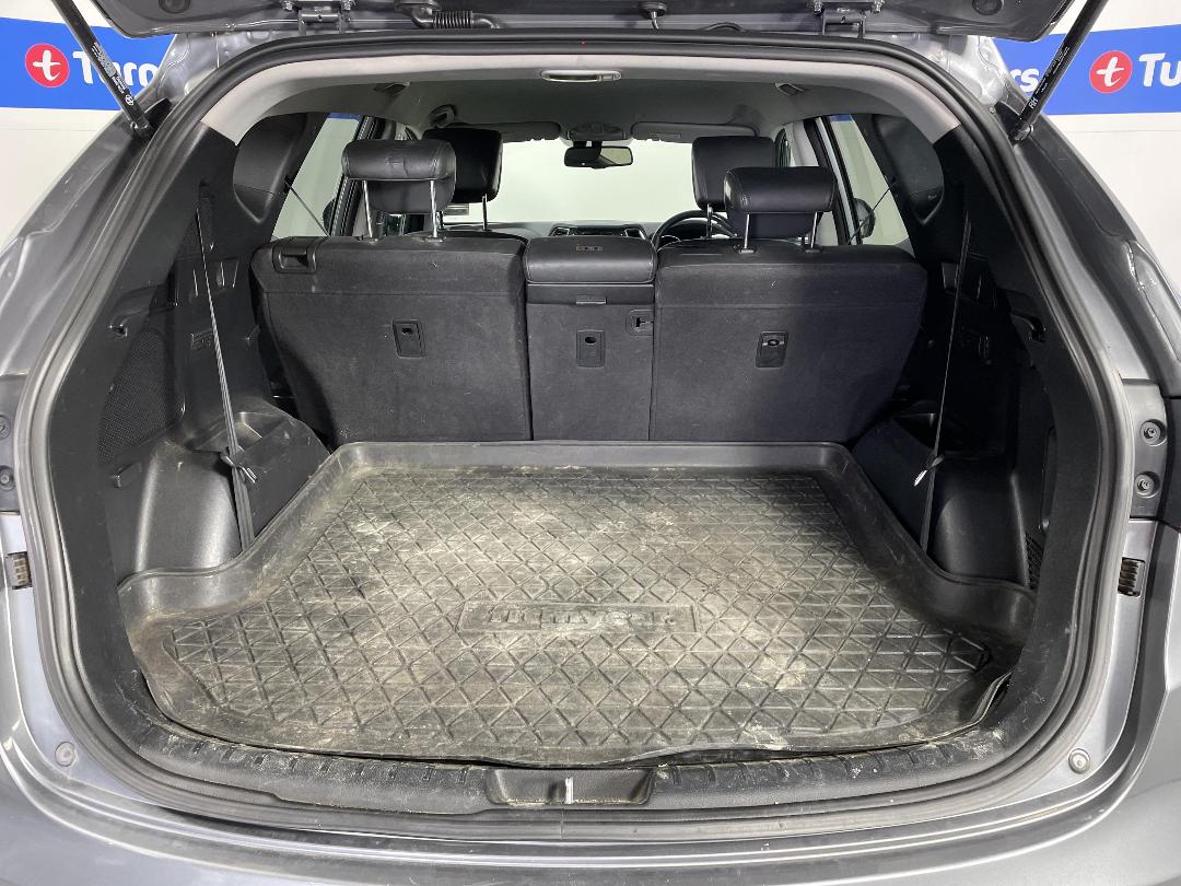 Photo '14' of Hyundai Santa FE Photo '14' of Hyundai Santa FE