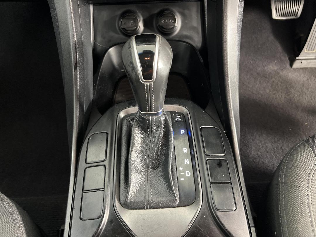 Photo '27' of Hyundai Santa FE