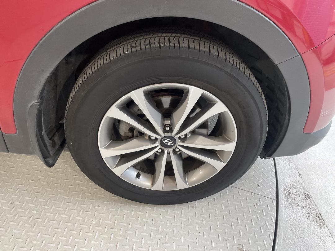 Photo '9' of Hyundai Santa FE