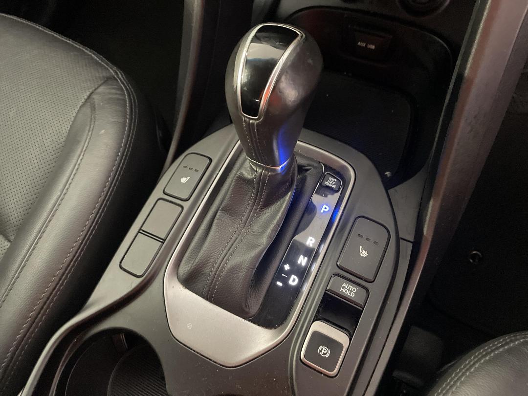 Photo '32' of Hyundai Santa FE