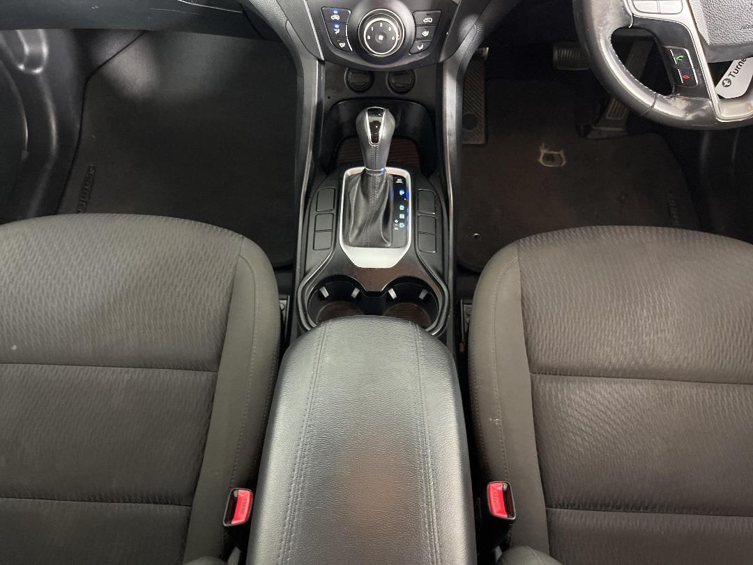 Photo '24' of Hyundai Santa FE