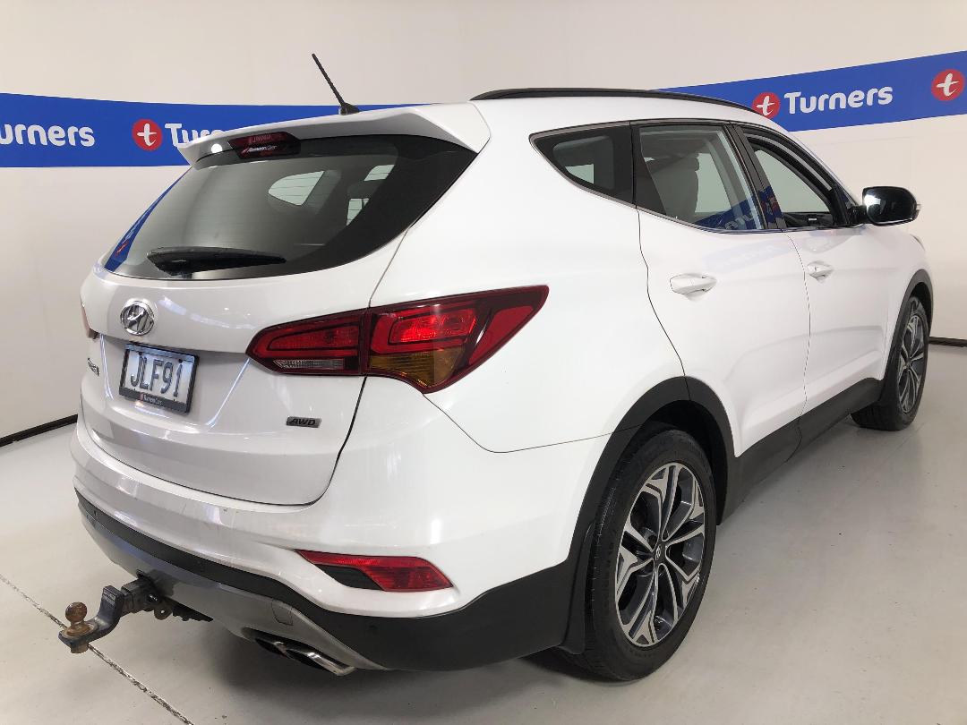 Photo '7' of Hyundai Santa FE