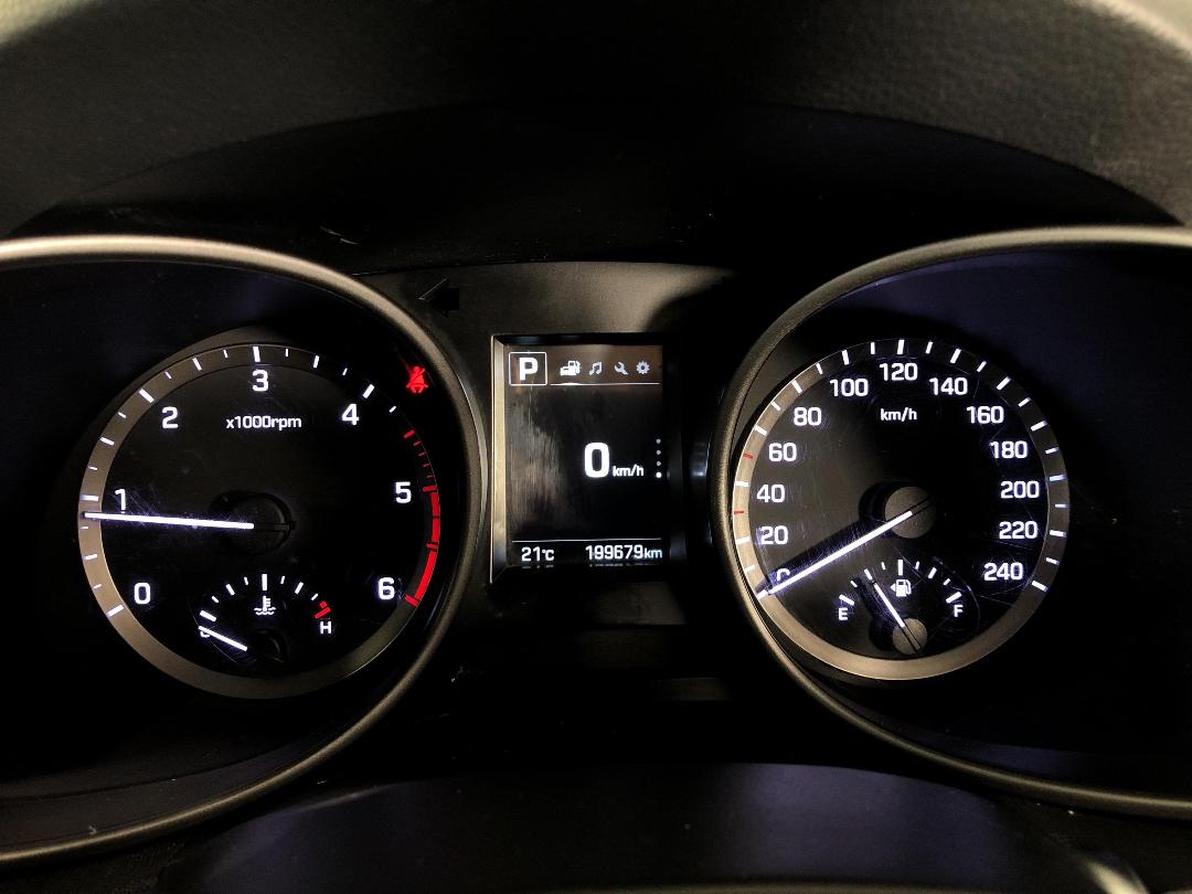 Photo '21' of Hyundai Santa FE