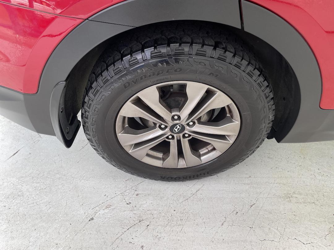 Photo '12' of Hyundai Santa FE