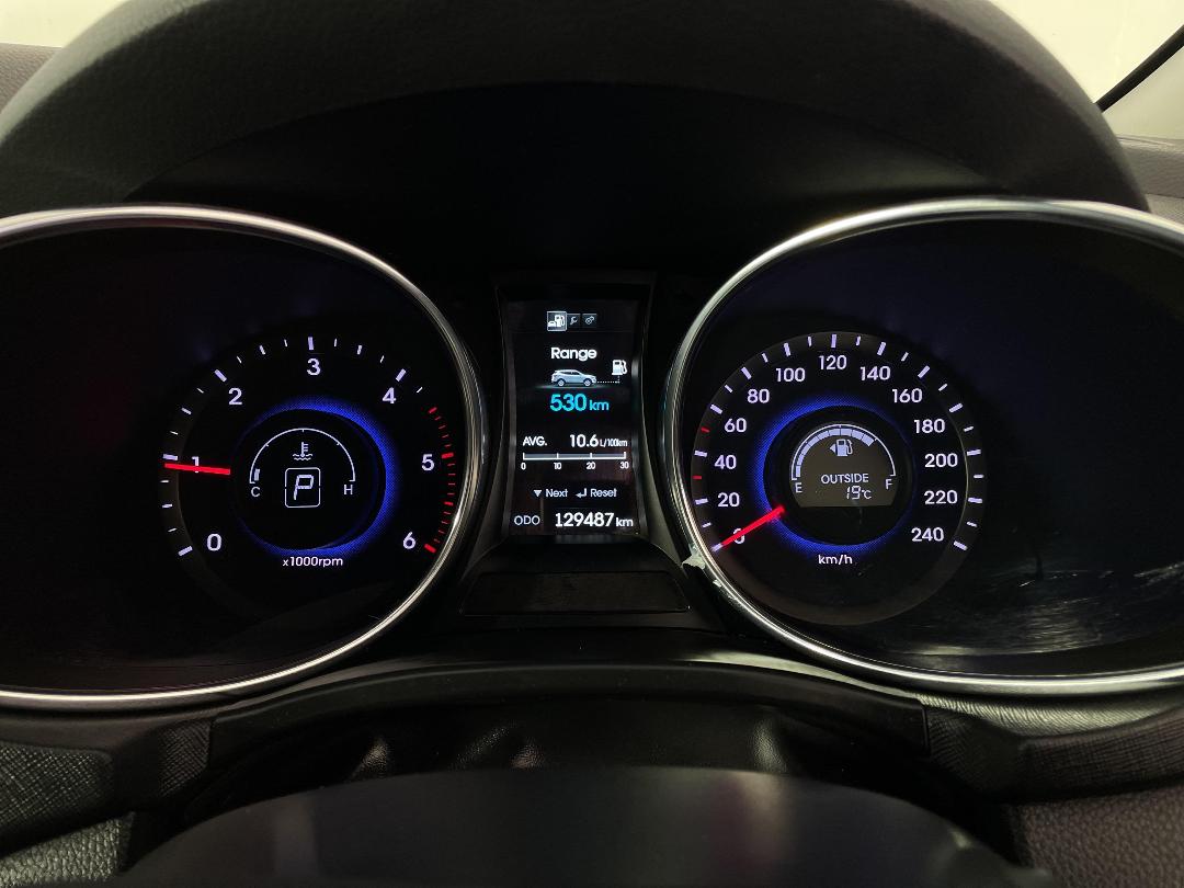 Photo '21' of Hyundai Santa FE