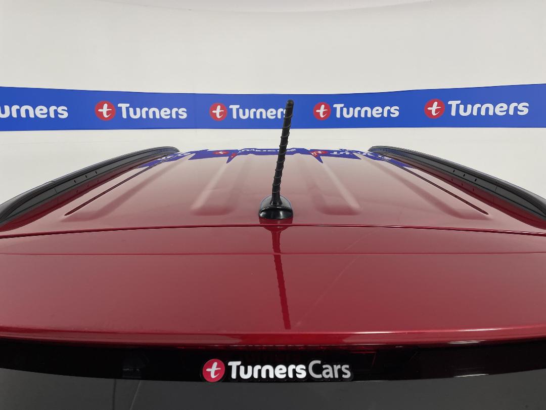 Photo '33' of Hyundai Santa FE