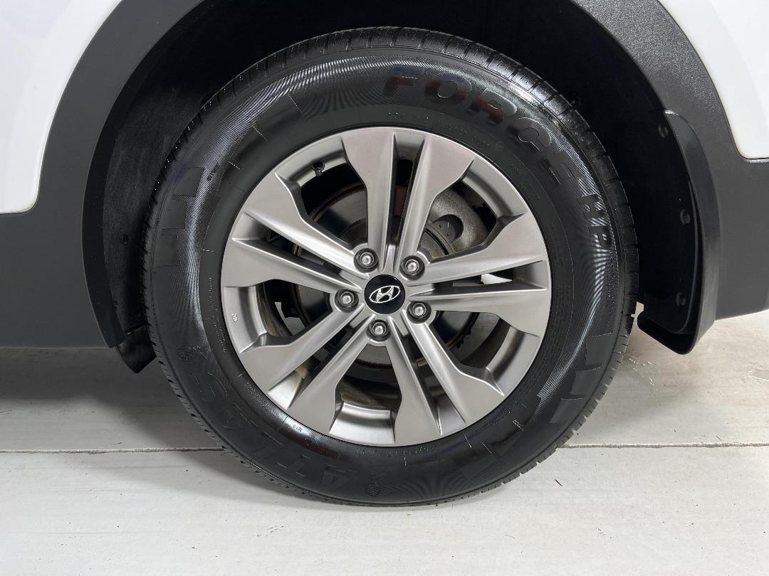 Photo '11' of Hyundai Santa FE