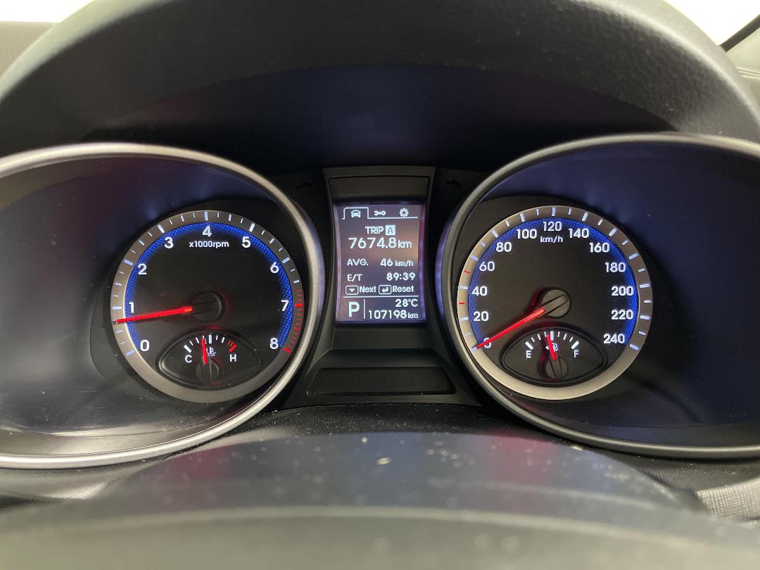 Photo '21' of Hyundai Santa FE