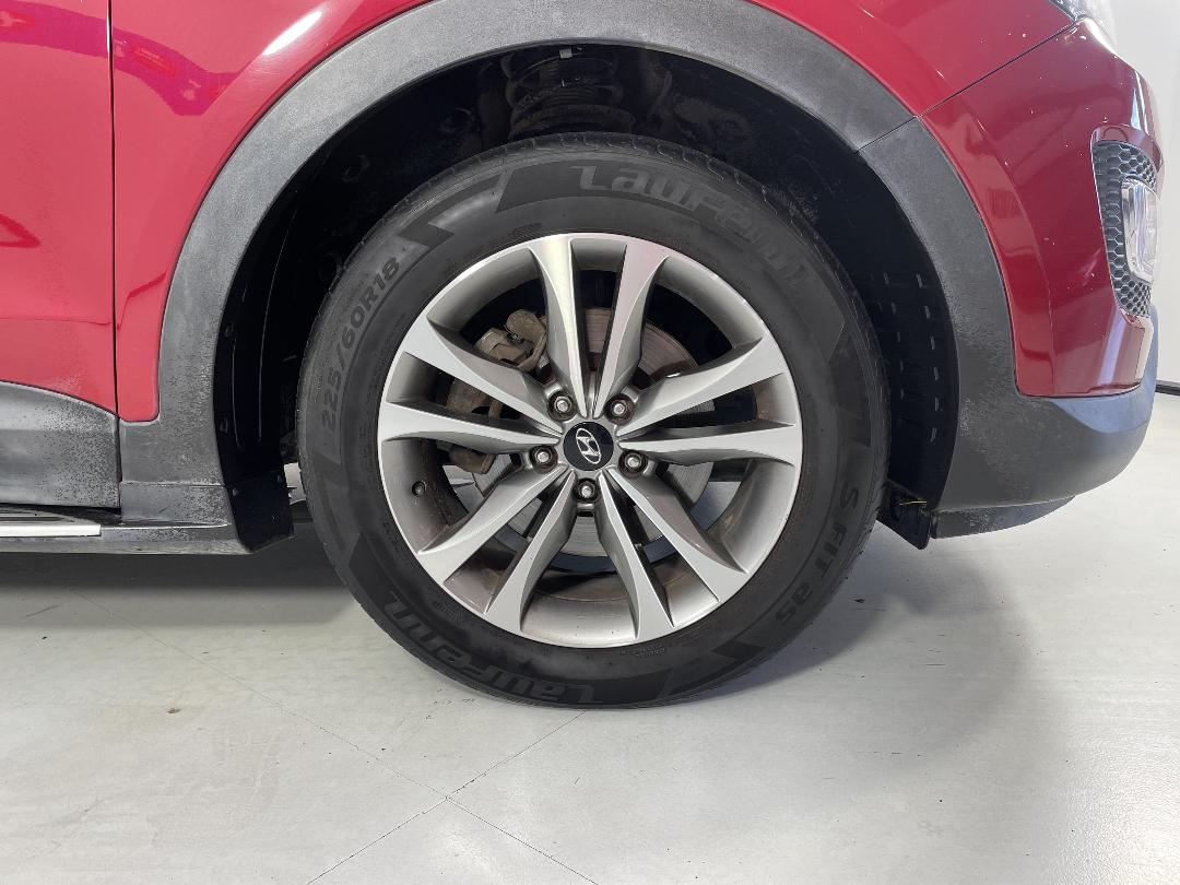 Photo '9' of Hyundai Santa FE