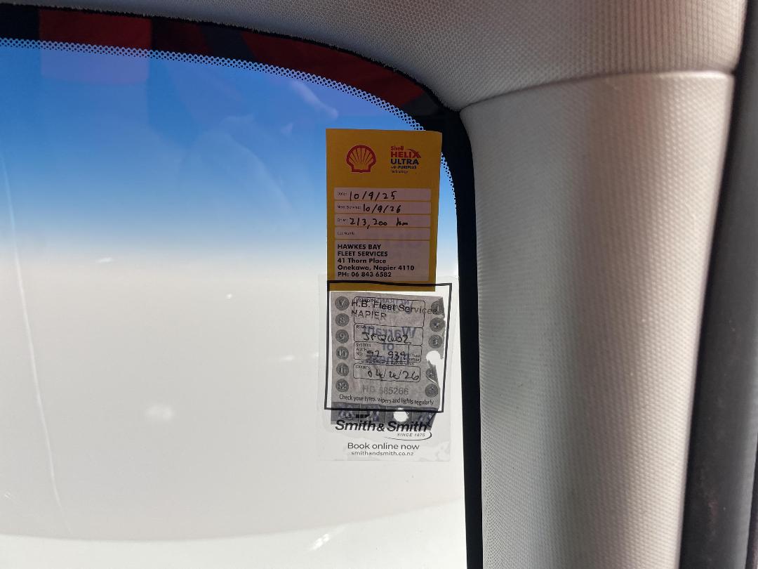 Photo '23' of Hyundai Santa FE